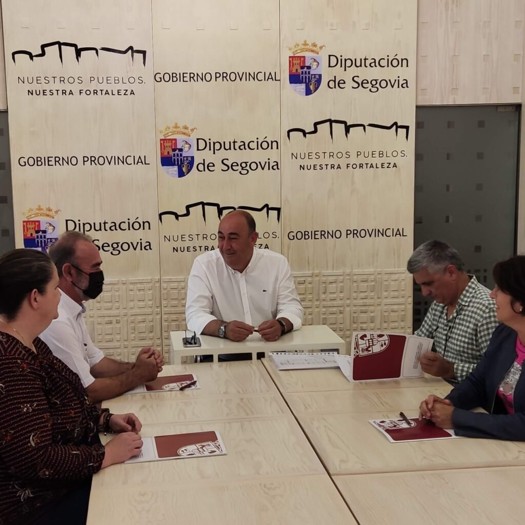 Ilustración - Firma del convenio del ejercicio 2022 con Diputación de Segovia